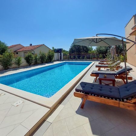 Apartments Matesic Ninski Stanovi Екстериор снимка