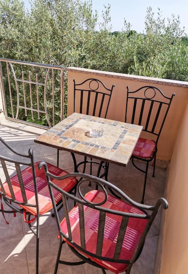 Apartments Matesic Ninski Stanovi Екстериор снимка