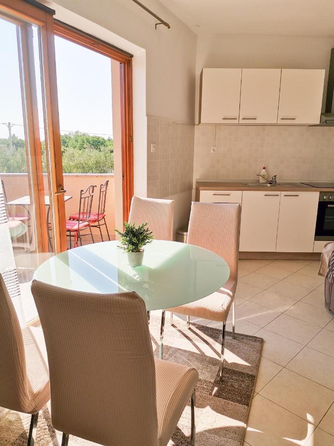 Apartments Matesic Ninski Stanovi Екстериор снимка