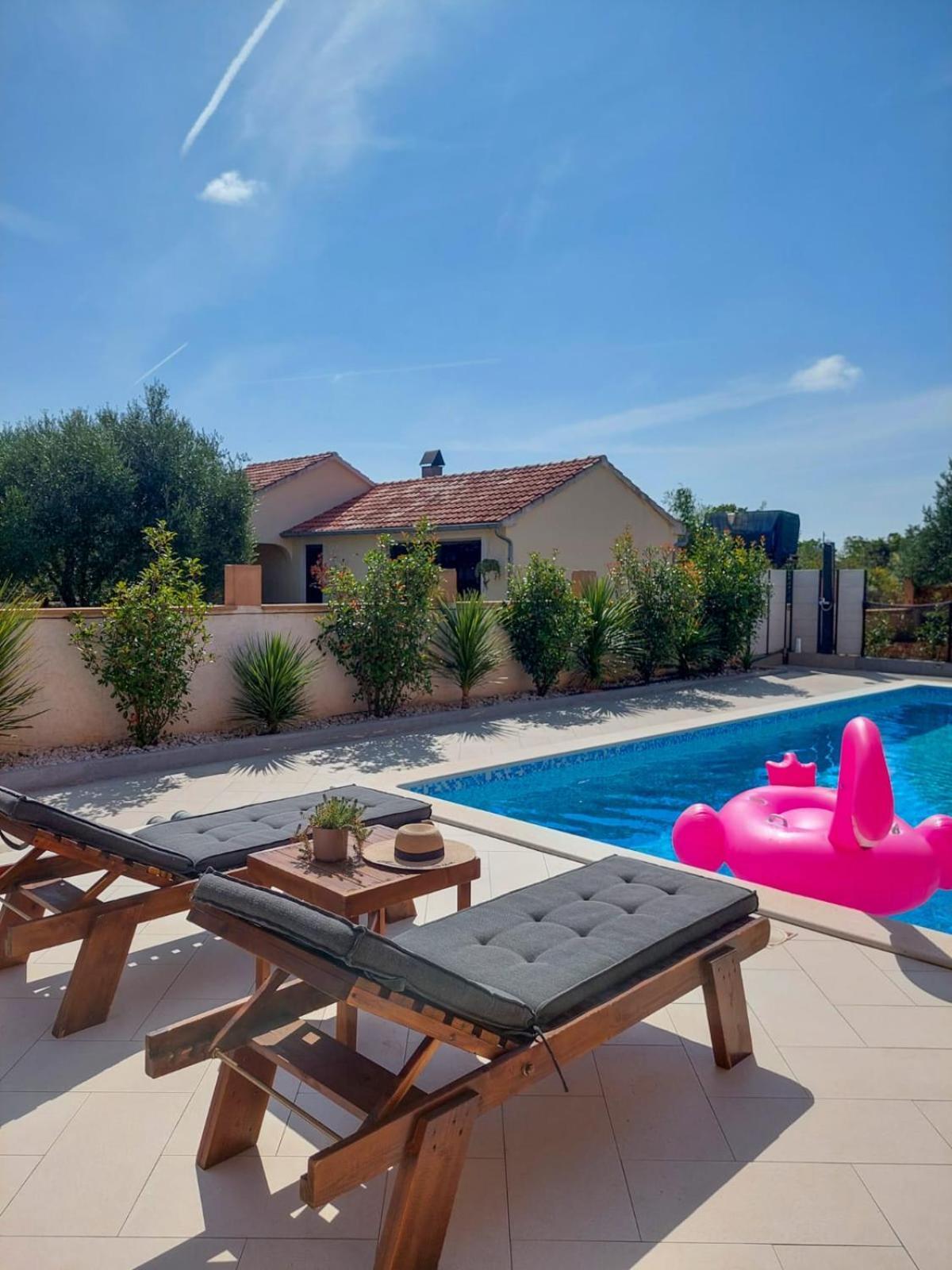Apartments Matesic Ninski Stanovi Екстериор снимка
